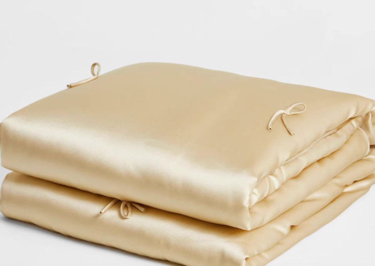 Mini Bowtie Coverless Duvet